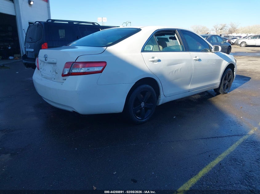 2010 Toyota Camry Le