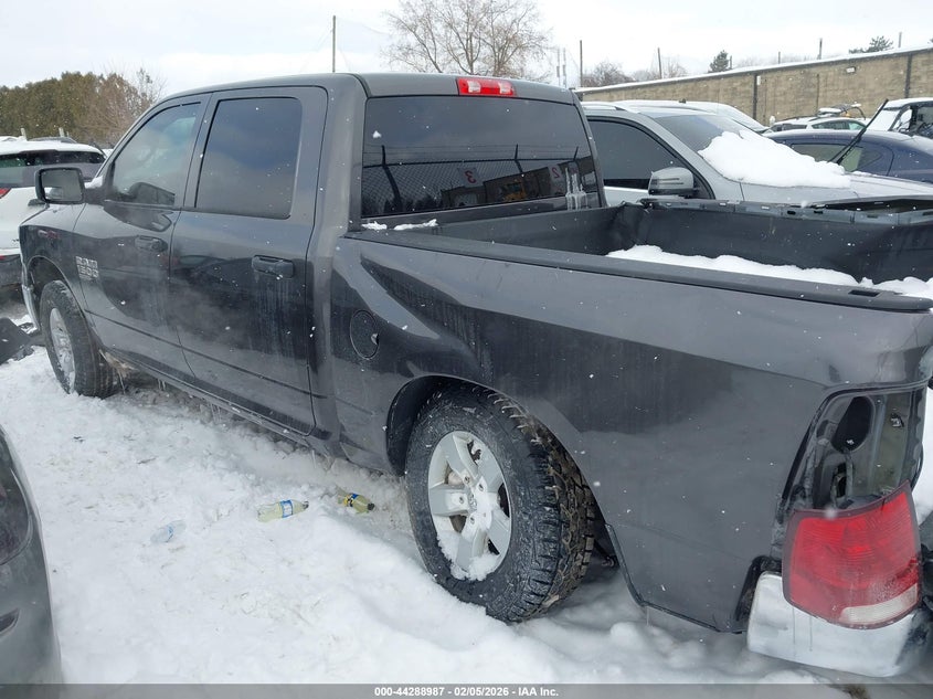 2019 Ram 1500 Classic Tradesman 4X4 5'7 Box