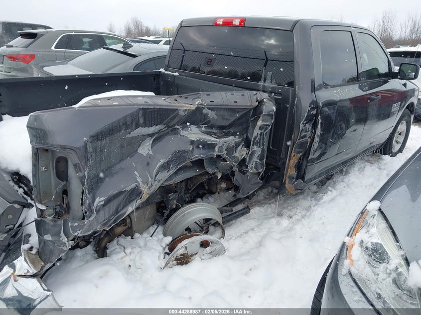 2019 Ram 1500 Classic Tradesman 4X4 5'7 Box