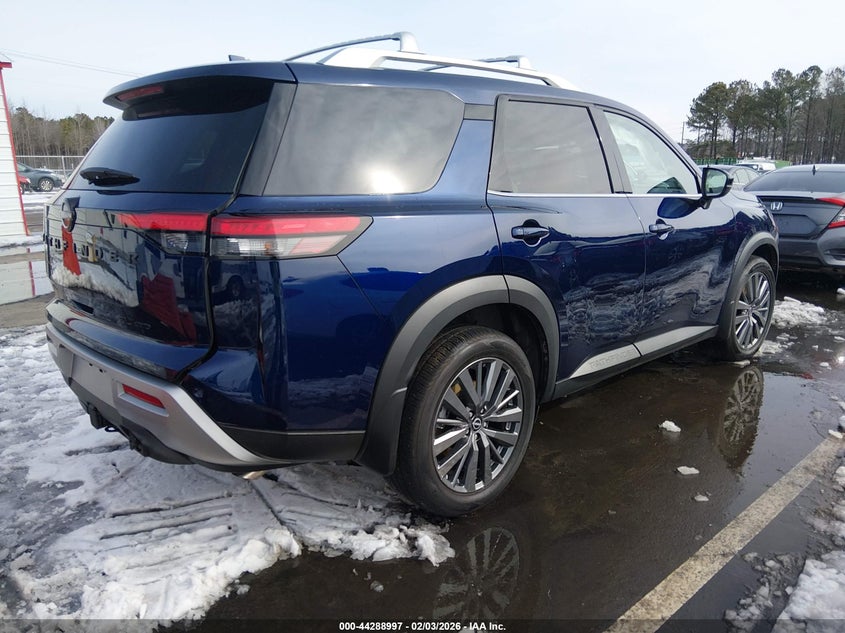 2025 Nissan Pathfinder Sl 4Wd