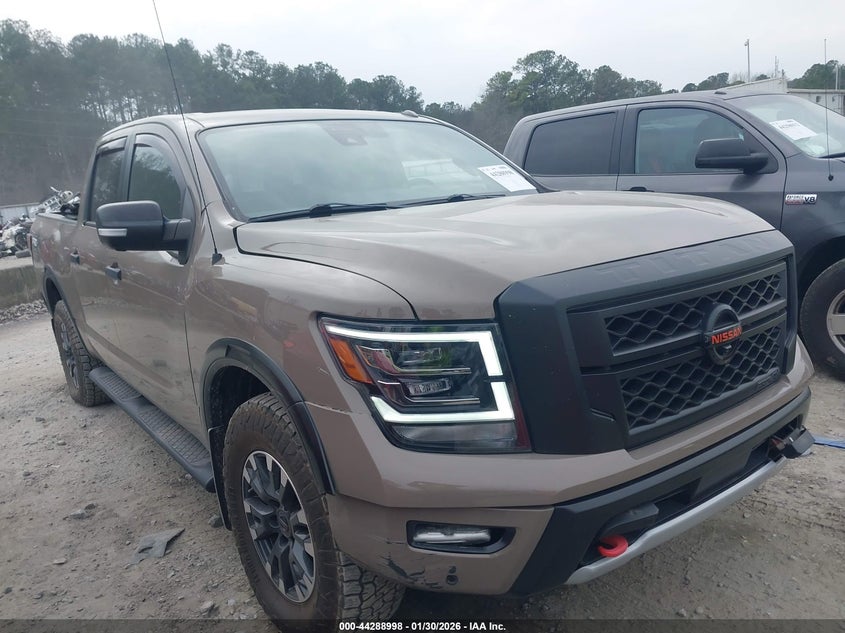 2021 Nissan Titan Pro-4X 4X4