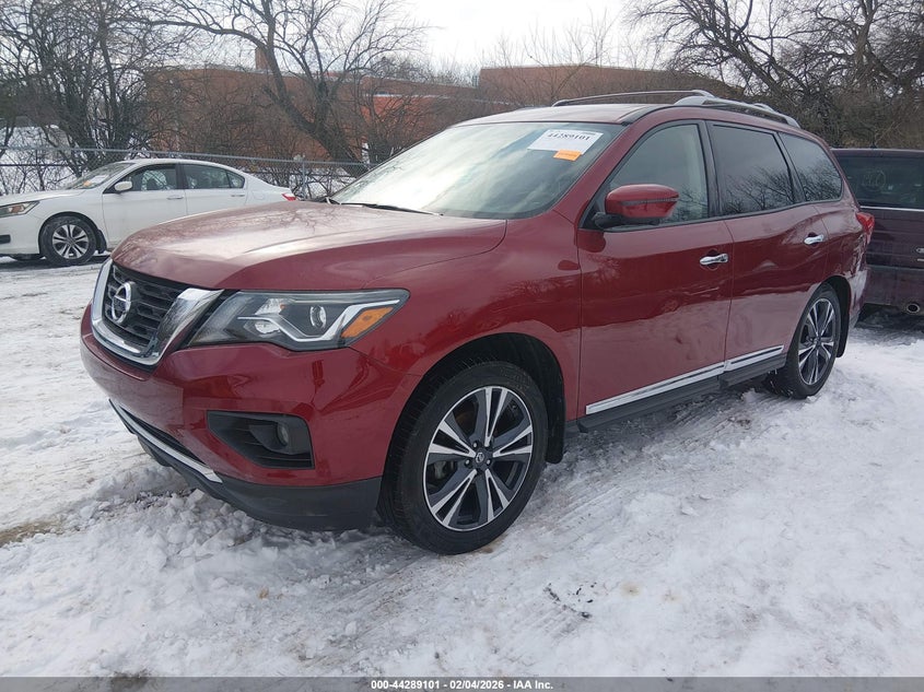 2018 Nissan Pathfinder Platinum