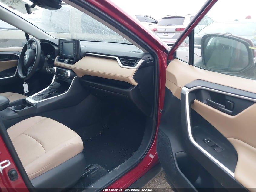 2019 Toyota Rav4 Hybrid Le