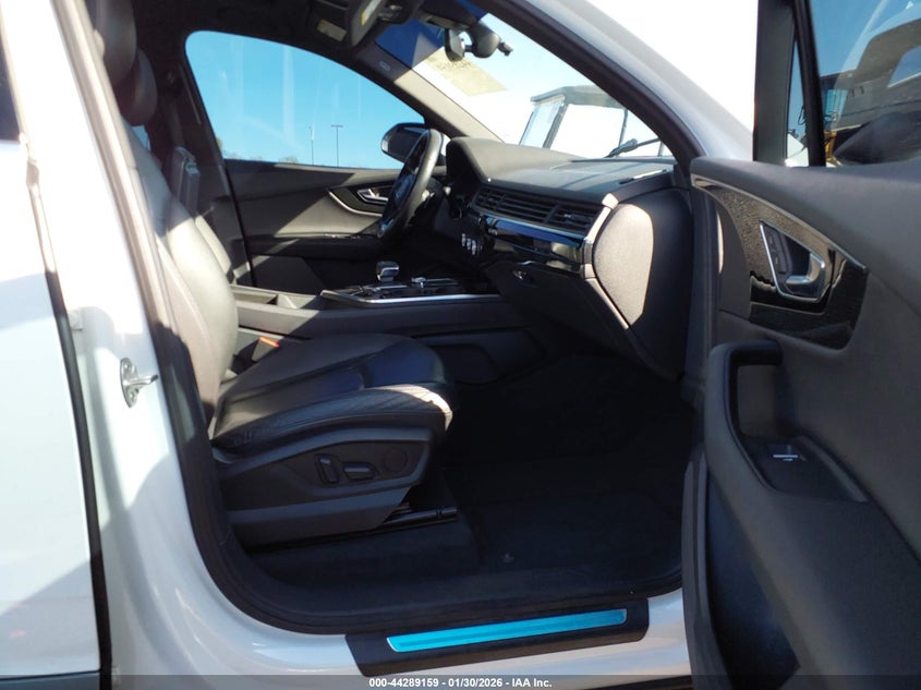 2017 Audi Q7 3.0T Premium