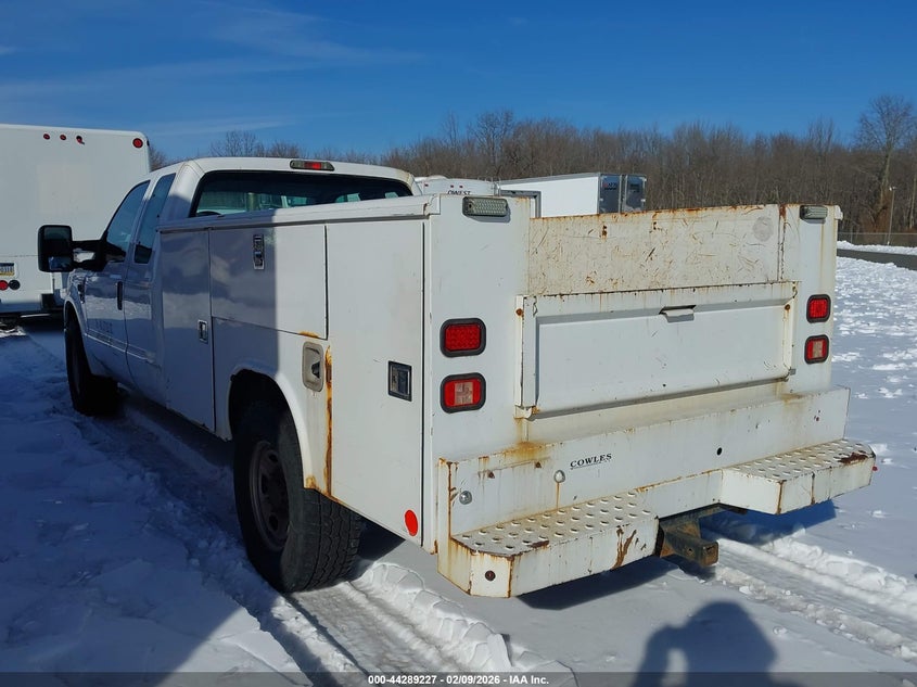 2010 Ford F-350 Chassis Lariat/Xl/Xlt