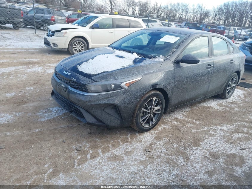 2022 Kia Forte Lxs