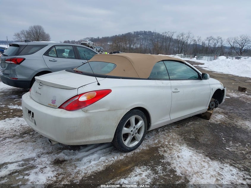 2004 Toyota Camry Solara Sle