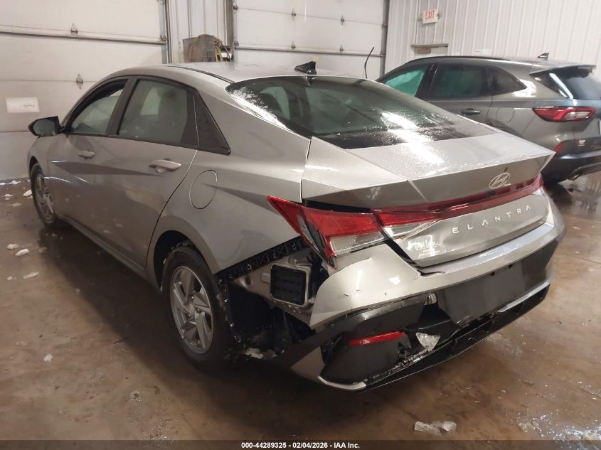 2024 Hyundai Elantra Se