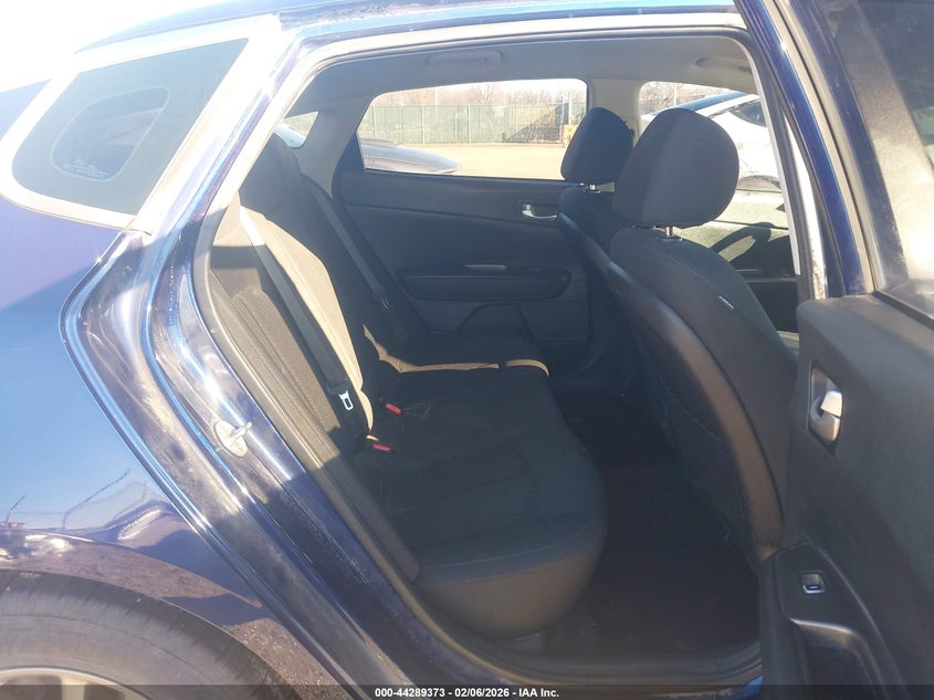 2019 Kia Optima Lx VIN: 5XXGT4L3XKG319345 Lot: 44289373