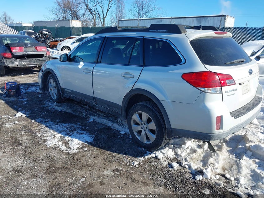 2011 Subaru Outback 2.5I Limited