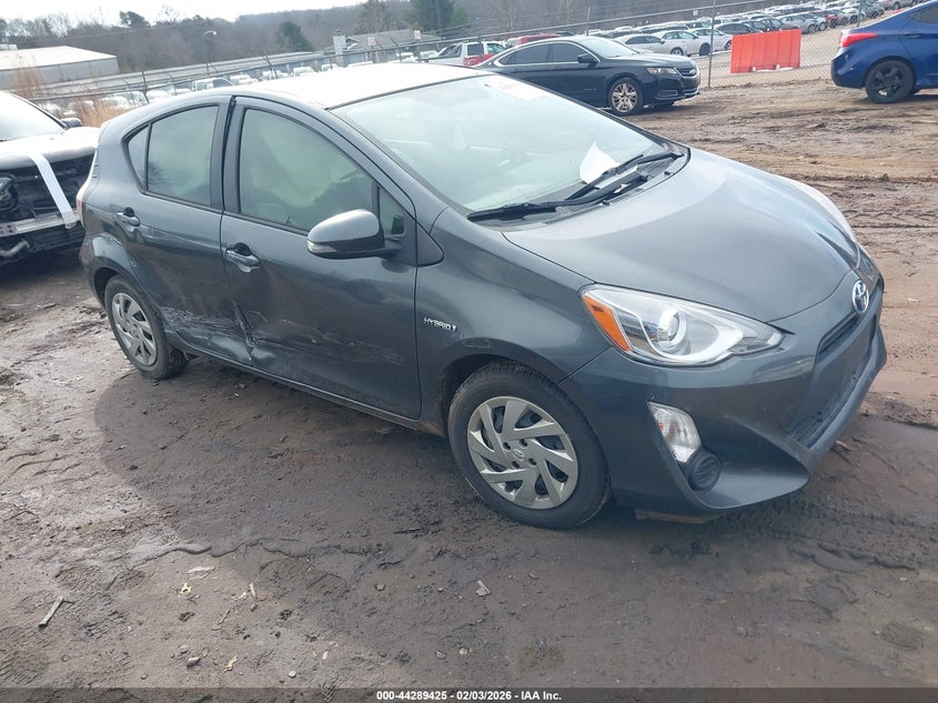 2015 Toyota Prius C One