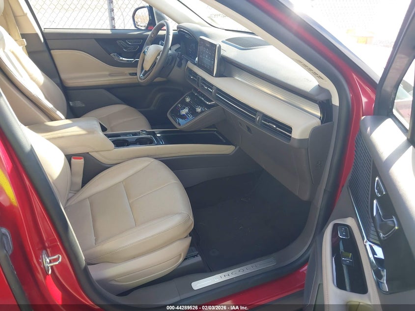 2022 Lincoln Corsair Standard