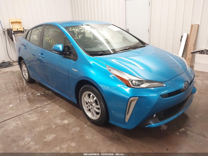 2019 TOYOTA PRIUS LE