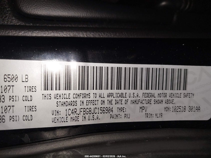 VIN 1C4RJFBG8JC156904 2018 JEEP GRAND CHEROKEE STERLING EDITION 4X4