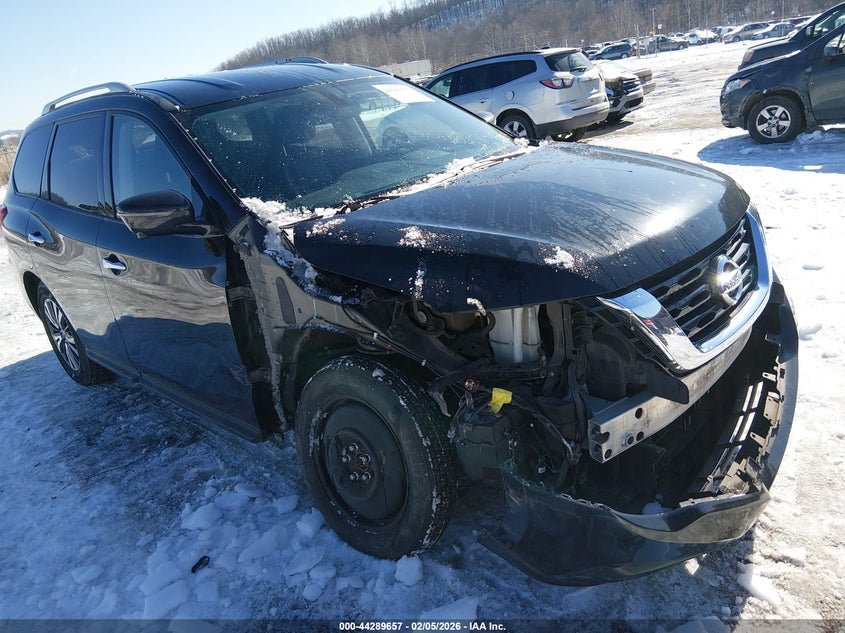 2017 Nissan Pathfinder Sl