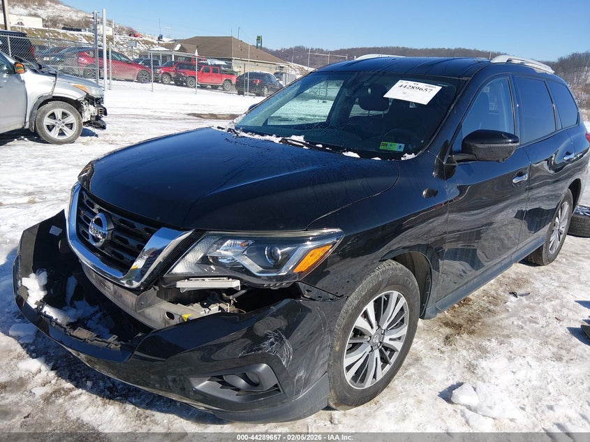 2017 Nissan Pathfinder Sl