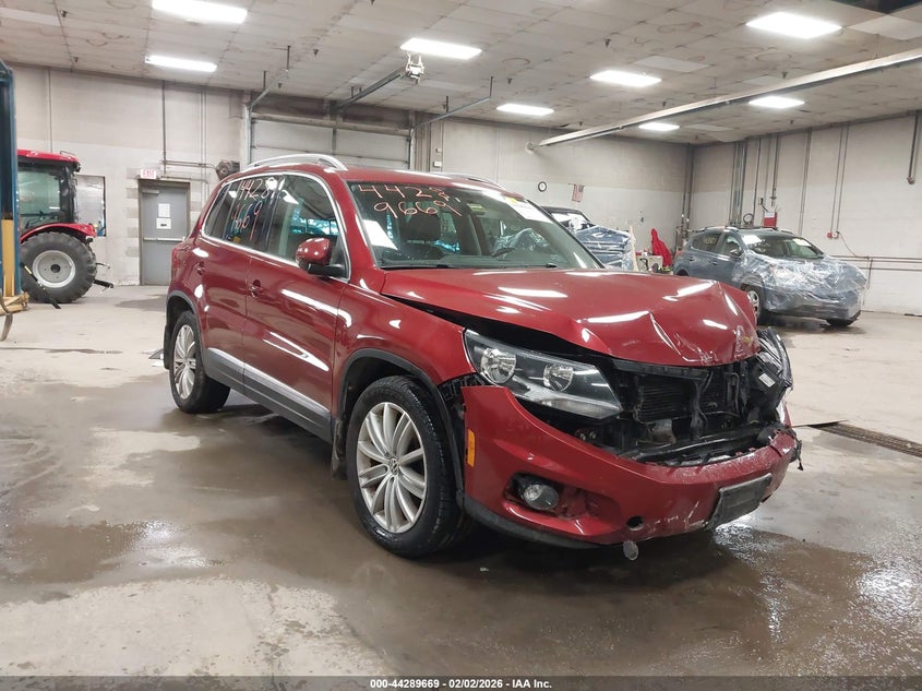 2013 Volkswagen Tiguan S/Se/Sel