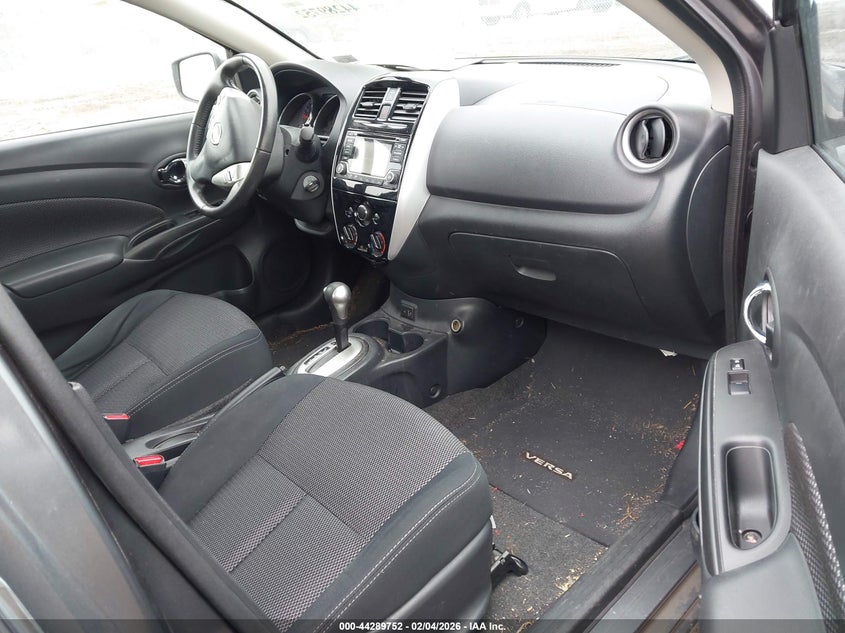 2017 Nissan Versa 1.6 Sv