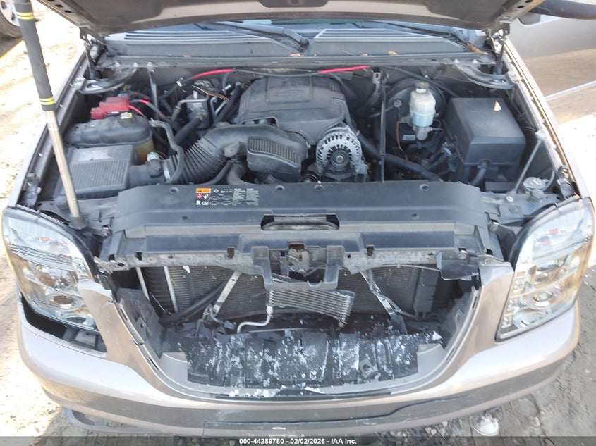 2011 GMC Yukon Xl 1500 Denali VIN: 1GKS2MEFXBR289379 Lot: 44289780