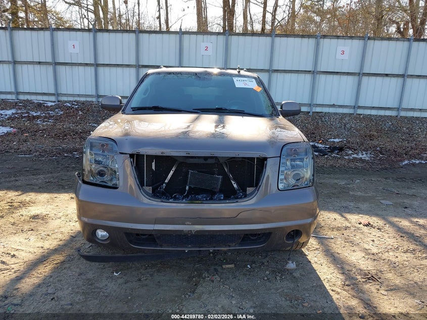 2011 GMC Yukon Xl 1500 Denali VIN: 1GKS2MEFXBR289379 Lot: 44289780