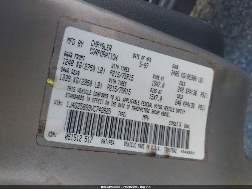 1997 Jeep Grand Cherokee Laredo/Tsi VIN: 1J4GZ58S9VC742825 Lot: 44289788