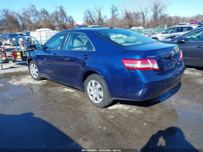 2011 Toyota Camry Le