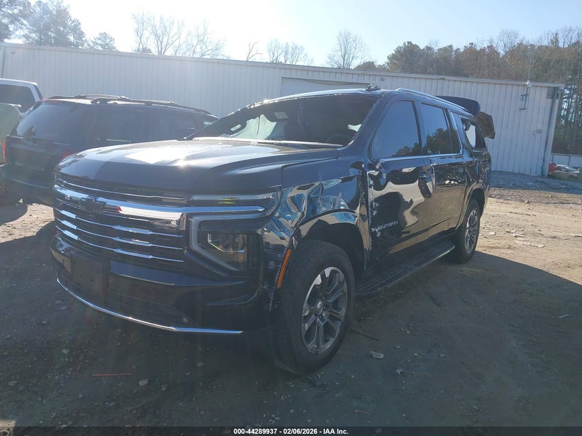 2025 Chevrolet Suburban 2Wd Lt