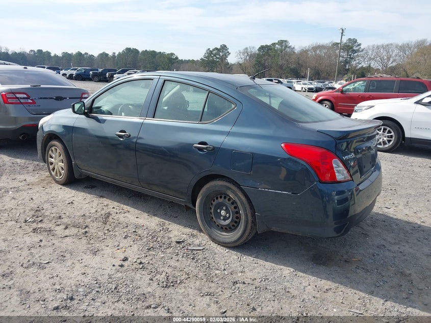 2017 Nissan Versa 1.6 S+