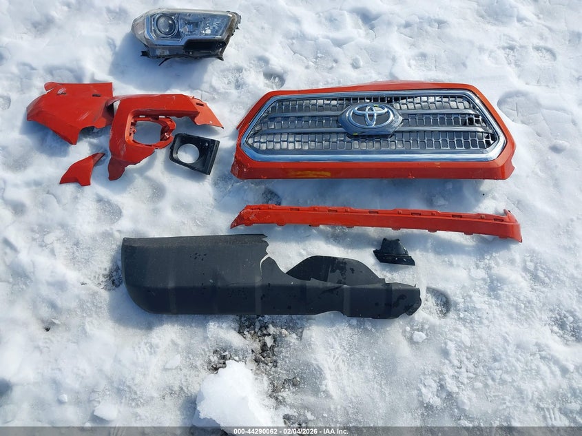 2017 Toyota Tacoma Trd Sport VIN: 3TMCZ5AN1HM105245 Lot: 44290062