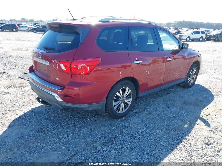 2018 Nissan Pathfinder Sl