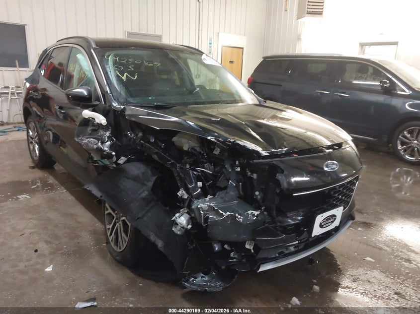 2021 Ford Escape Sel