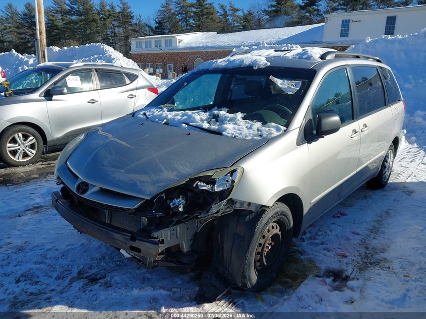 2006 Toyota Sienna Le