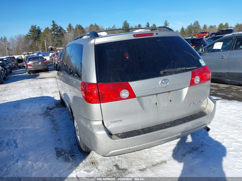 2006 Toyota Sienna Le