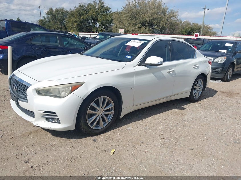 2014 Infiniti Q50 Premium