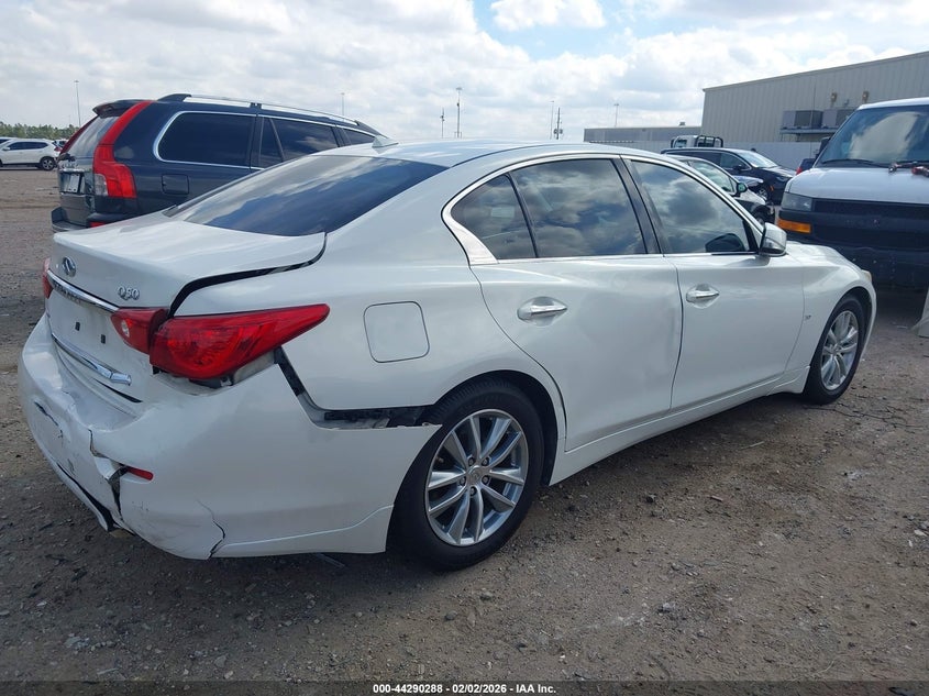 2014 Infiniti Q50 Premium
