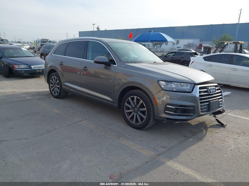2017 Audi Q7 3.0T Premium