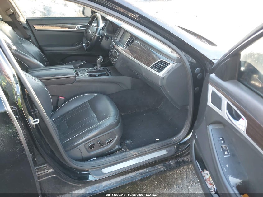 2015 Hyundai Genesis 3.8