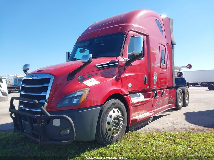 2018 Freightliner New Cascadia 126