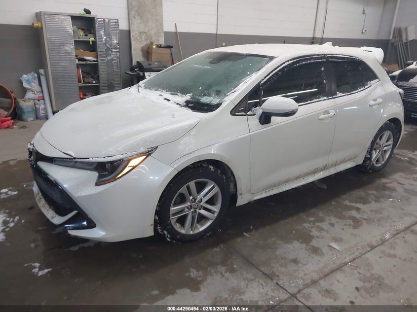 2019 TOYOTA COROLLA auction photo 2