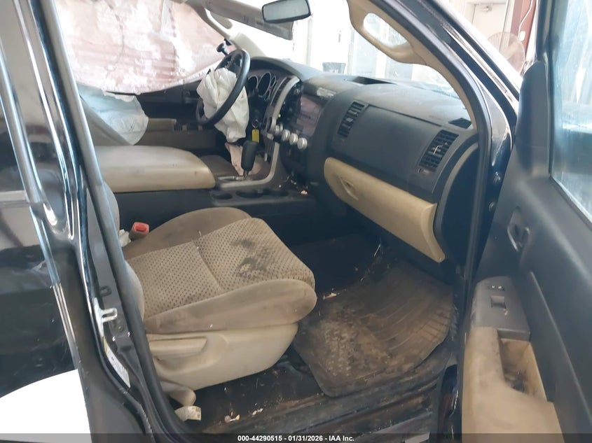 2012 Toyota Tundra Grade 5.7L V8