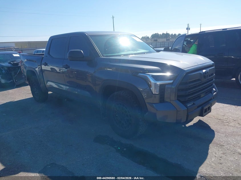 2025 Toyota Tundra Sr5