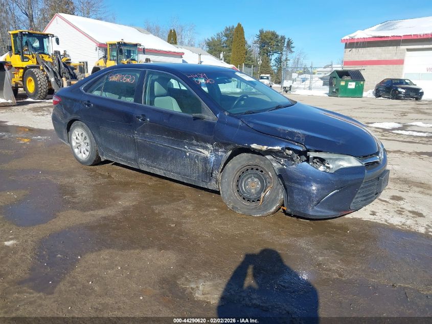 2016 Toyota Camry Le