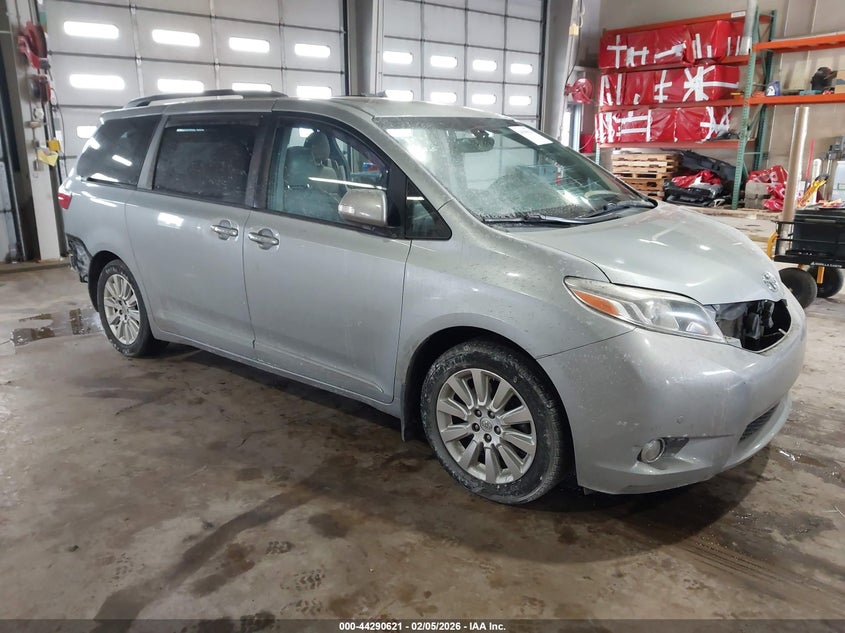 2015 Toyota Sienna Limited Premium 7 Passenger