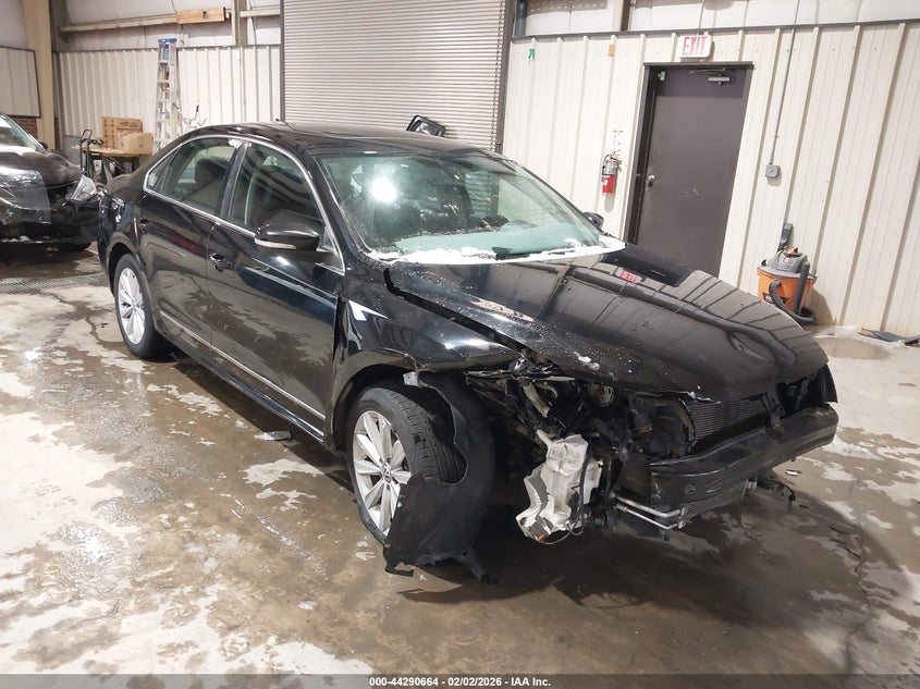 2013 Volkswagen Passat 2.5L Sel Premium