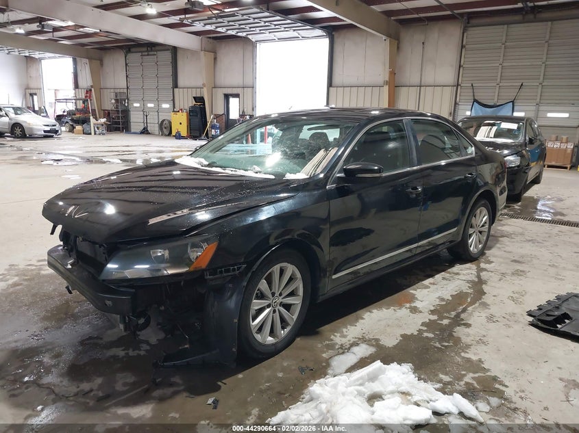 2013 Volkswagen Passat 2.5L Sel Premium