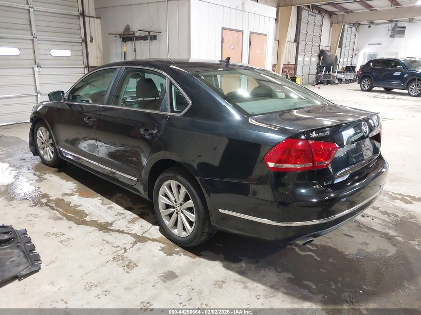 2013 Volkswagen Passat 2.5L Sel Premium