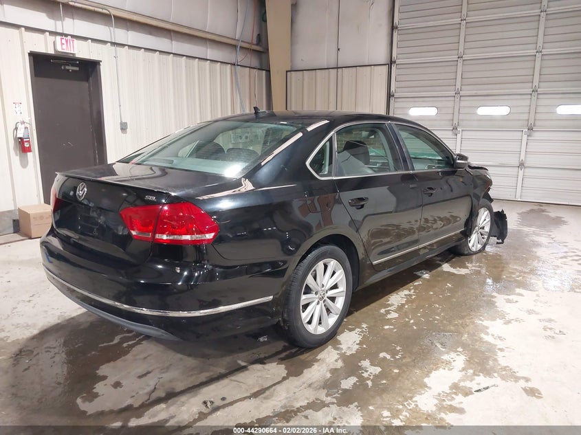 2013 Volkswagen Passat 2.5L Sel Premium
