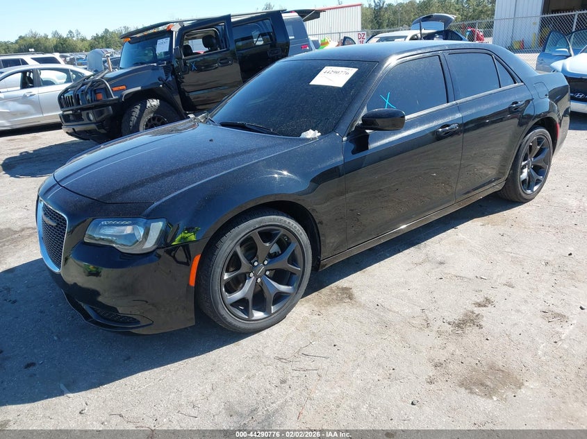 2023 Chrysler 300 Touring