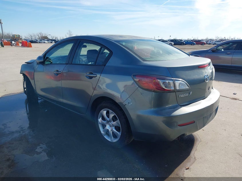 2013 Mazda Mazda3 I Sv