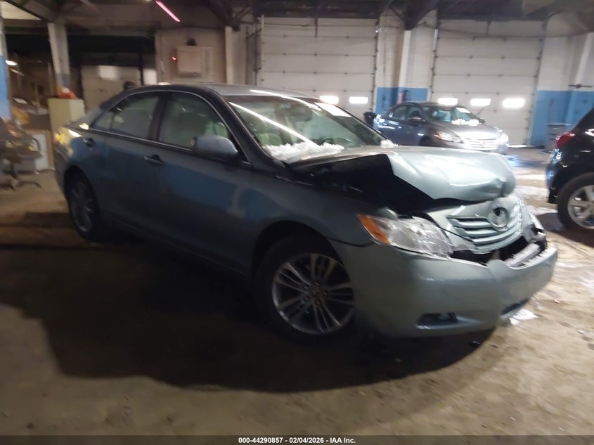 2009 TOYOTA CAMRY LE